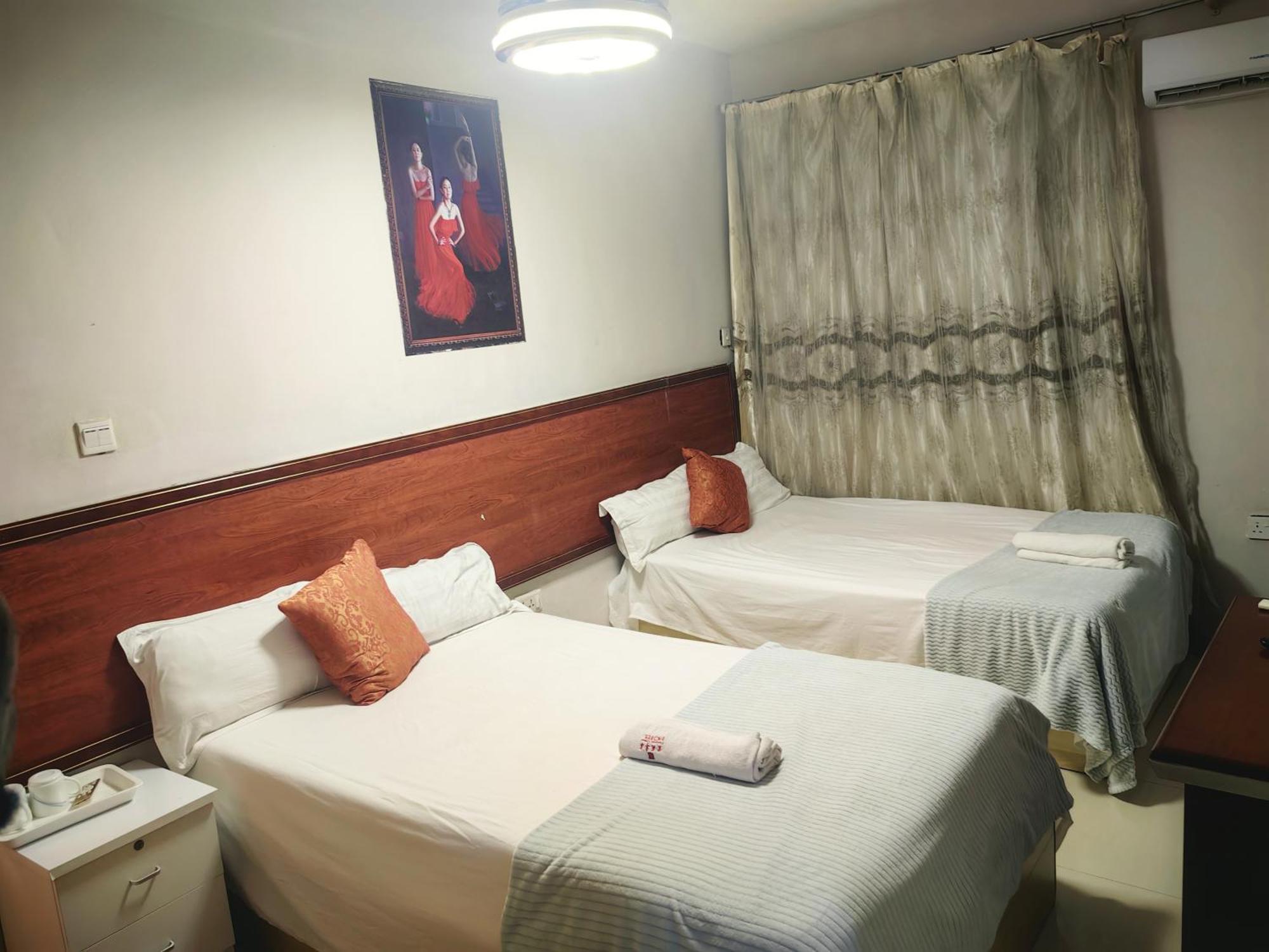 Hongyuanprimierhotel Accra Exteriér fotografie